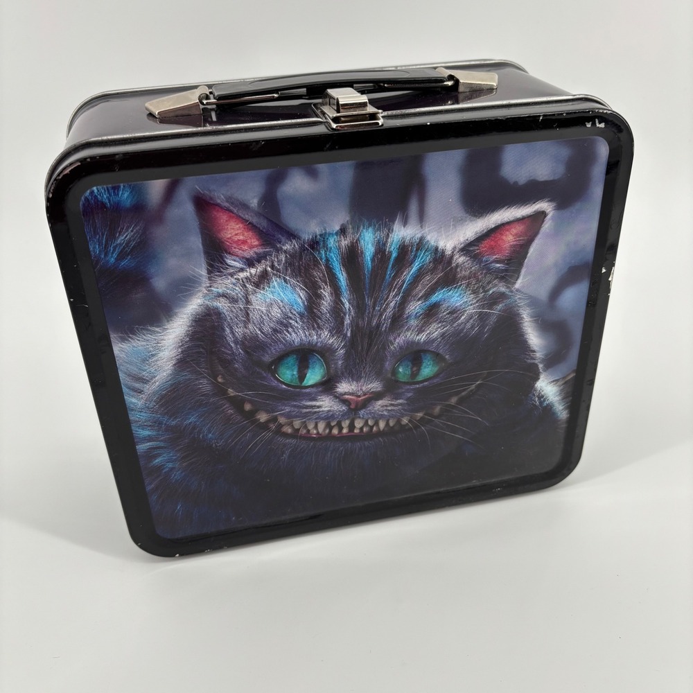 Loungefly Alice in Wonderland Cheshire‎ Cat Metal Lunch Box Black Embossed Goth